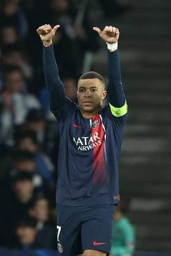 ¡Rompió la red! Mbappé soltó un bombazo cruzado y anota un golazo en el Real Sociedad- PSG por la Champions League
