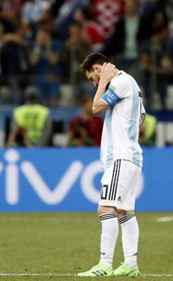 FOTOS: La tristeza y bronca de Lionel Messi ante Croacia