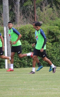 MERCADO: Futbolistas de Olimpia no saben dónde jugarán y Najar es noticia