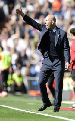 De tal palo tal astilla: Lo que no se vio en TV del Derbi de Madrid en el Bernabéu