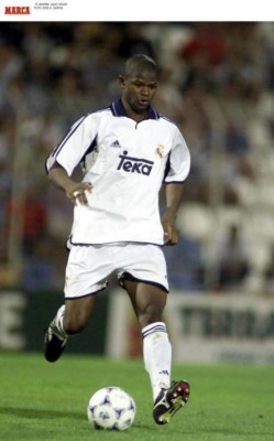 Con un exReal Madrid y una sorpresota: El once histórico de Marathón para Mario Berríos