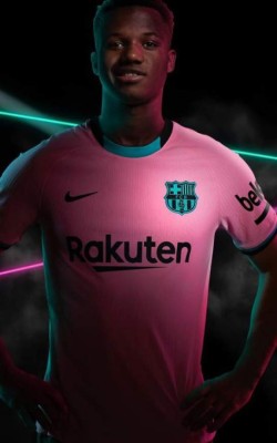 ¿Por qué la critican? Así es la nueva camiseta rosa del Barcelona para la temporada 2020/21&nbsp;&nbsp;
