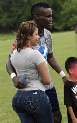 ¡LINDAS! Las aficionadas más sexys de Honduras son seguidoras de Motagua