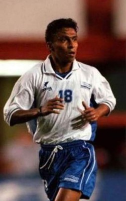 El día que la Fenafuth suspendió a 14 jugadores de Honduras previo al Preolímpico del 2000