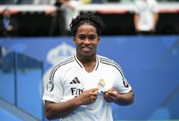Endrick ya es nuevo jugador del Real Madrid y portará la camisa número 16.