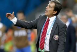 Pinto ya terminó contrato como técnico de la selección de Costa Rica. Foto: EFE