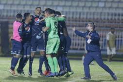 Motagua venció a Comunicaciones en tanda de penales, 15-14 fue el resultado.