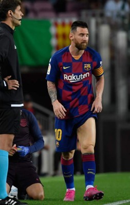 No viste en TV: La hermosa chica en las gradas, el dolor de Messi y así lo vivió Arturo Vidal