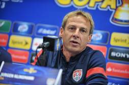 Concacaf estudiará expulsión de Jurgen Klinsmann