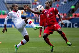 Panamá queda líder de grupo y Canadá se despide de la Copa Oro