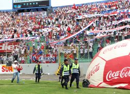 Olimpia podrá disputar la final en el estadio Nacional
