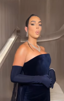 ¡Qué belleza! Georgina Rodríguez eclipsa en la alfombra roja de Arabia Saudita y el impactante precio de su collar de diamantes