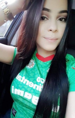 Real España y Marathón, equipos con aficionadas muy hermosas