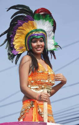 Imágenes de carrozas san pedro sula