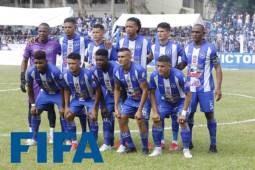 Plantilla titular del Victoria que ascendió a la Primera División en la final ante Atlético Pinares.