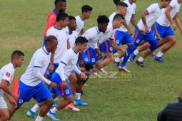 Plantilla de Olimpia durante su sesión de entrenamiento de esta semana en Tegucigalpa antes de viajar a El Progreso.