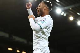 Desde el pitido inicial, el City marcó su dominio, aunque el Norwich pudo aguantar el tirón sólo una media hora de partido.