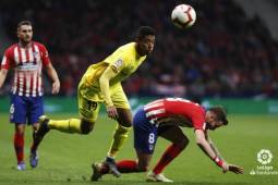 'Choco' Lozano tuvo sus minutos pero no pudo anotar.