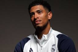 Jude Bellingham firmó un contrato por seis temporadas con el Real Madrid.