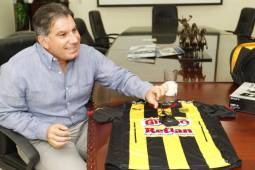 Mateo Yibrín es claro al referirse al tema de FIFA y afirma que en Fenafuth se deben cambiar muchas cosas. FOTO: Delmer Martínez