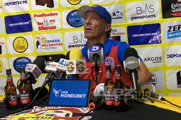 Las palabras de Pedro Troglio tras goleada de Olimpia ante Génesis: ¿por qué se decidió por Ignacio Colombini?