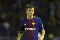 Digne ganó con el Barcelona dos Copas del Rey, una Liga y una Supercopa de España.