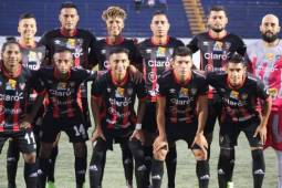 Prensa nicaragüenese asegura que la directiva amenazó a los futbolistas con seguir jugando.