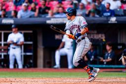 Mauricio Dubón ‘on fire’: impulsa dos carreras y anota en la paliza de Astros para cortar sequía de triunfos