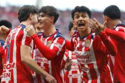 Chivas sacude el mercado con su último fichaje en la Liga MX: ¡llega de la MLS y firma por cuatro años!