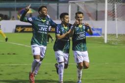 Marathón sufrió para vencer al Génesis en una noche lluviosa en Comayagua; César Samudio fue figura