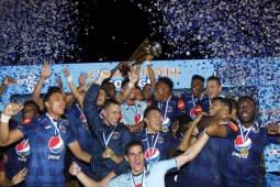Motagua derrota a MarathÃ³n 2-1 y se queda con la Supercopa .- Motagua: Jonathan Rougier, Marcelo Pereira, Juan Pablo Montes, Clifox Bernardez, Felix Crisanto, Walter MartÃ­nez, Marco Tulio Vega, HÃ©ctor Castellanos, Reiniery MayorquÃ­n, Kevin LÃ³pez, Erick Andino.