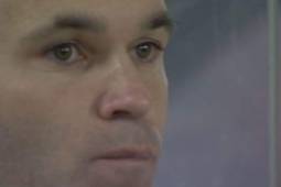 Andrés Iniesta sorprendió al adelantar que es posible que cambie de equipo la siguiente temporada.