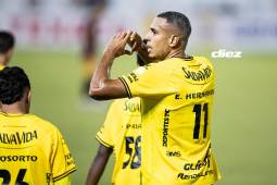 ¡Máquina invicta! Real España cumple venciendo al Choloma y llegará motivado para el duelo contra LAFC en el Morazán