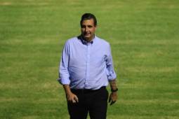 El presidente de la Fenafuth, Jorge Salomón durante su presencia en el estadio Nacional. Foto: Ronal Aceituno.