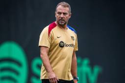 Hansi Flick recibe otro golpe: se volvió a lesionar y Barcelona confirmó tres semanas de baja