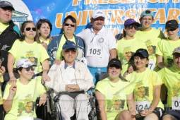 Chelato Uclés recibió el domingo el apoyo de toda su familia en la Maratón que se organizó para él y recaudar fondos que le ayuden a su recuperación.