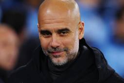 Pep Guardiola podría contar a partir del 2024 con el argentino Claudio Echeverri en el Manchester City.
