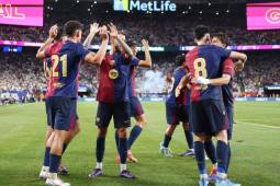 Barcelona sigue dominando al Real Madrid en USA: se quedó con el Clásico tras doblete de Pau Víctor