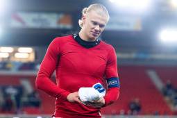 Haaland no podrá participar en la Eurocopa porque su escuadra está fuera de la pelea por la repesca.