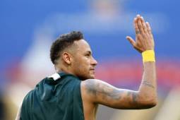 Neymar se ganó el corazón de los mexicanos con este gesto. Foto: AFP.