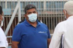 Luis Cruz ya tiene carta de libertad para operar como nuevo funcionario legalmente del Vida. Foto: Edgar Witty