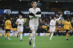 Cole Palmer vuelve a brillar: hat-trick para el triunfo del Chelsea ante el peor equipo de la Premier