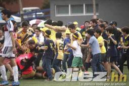 Las semifinales del torneo de escuelas bilingües se vivió con euforia tras unos emocionantes partidos donde la Internacional venció 1-0 a la Americana (E.S) y la Serán venció 2-0 a la Interamericano (Gua) FOTO DIEZ
