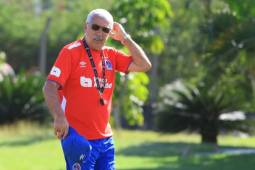 Manuel Keosseián ha caído las tres veces que se ha medido ante la UPNFM con Olimpia.