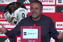 La reacción de Hansi Flick por jugar la final de Copa ante Real Madrid y sueña con el triplete