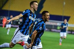 El chileno Alexis Sánchez convirtió un doblete para la victoria 2-1 del Inter de Milán ante Parma.