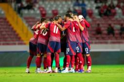 Costa Rica daría la sorpresa: el polémico técnico mexicano que se haría cargo de la selección