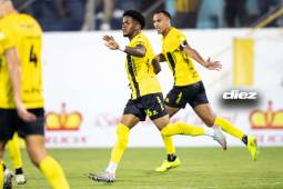 Real España, con uno menos, evitó la caída ante Juticalpa en el descuento y recupera la cima del Clausura