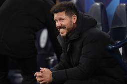Simeone asegura que es muy difícil tener un equipo como el del Manchester City, donde todos son buenos. FOTOS: AFP