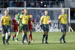 La Concacaf no se complicó en nombrar árbitros de la región de Centroamérica y se decidió por canadienses.
